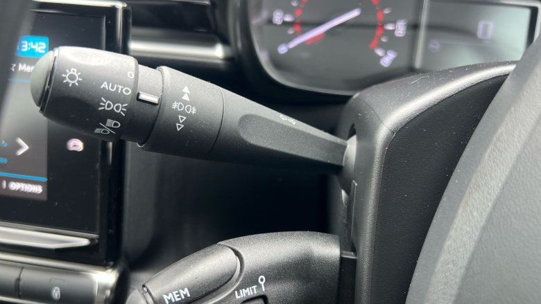 Citroen C3 1.2 PureTech Plus 5dr Petrol Hatchback